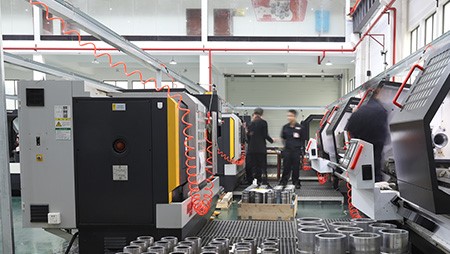 硬質合金車刀精加工內(nèi)孔為什么比較適合